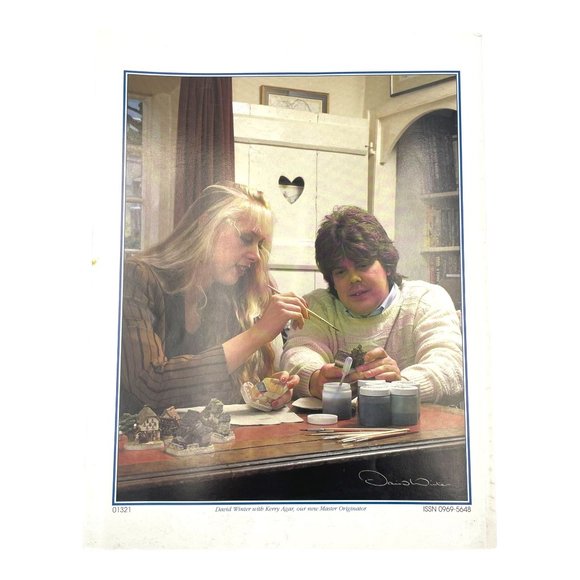 David Winter Cottage Collectors Guild Country Magazine and Inserts 1993 - Picture 5 of 10